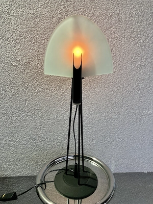 Tischleuchte vintage Design: Maurizio Ferrari aus dem Jahr 1967