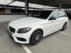 Mercedes C400 AMG Line Bild 2