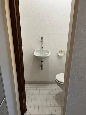 2 Zimmer Wohnung Bild 8