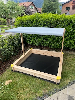 SPIELWERK  Sandkasten 140 x 140  Fritzi    so gut wie neu Bild 4