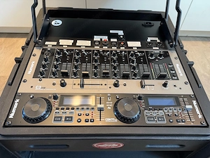 Numark Mischpult Plug & Play DJ Rack Bild 2