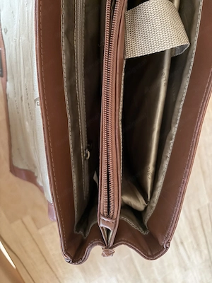 Echtleder (Akten-)Tasche von Pierre Cardin Bild 4