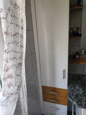 Badezimmer Möbel zu verschenken Bild 3