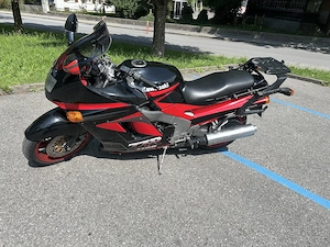 Motorrad Kawasaki ZZR-1100 Bild 2