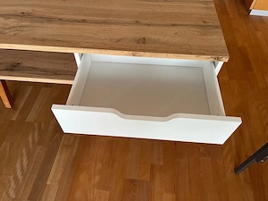 Wohnzimmertisch Bild 2