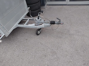 Anhänger geschlossen Aluminium Aufbau Bild 5