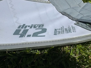 Windsurfsegel: Komplettes 2fach Rigg: North Sails DRIVE Superlight 4.2 und 3.3 Bild 2