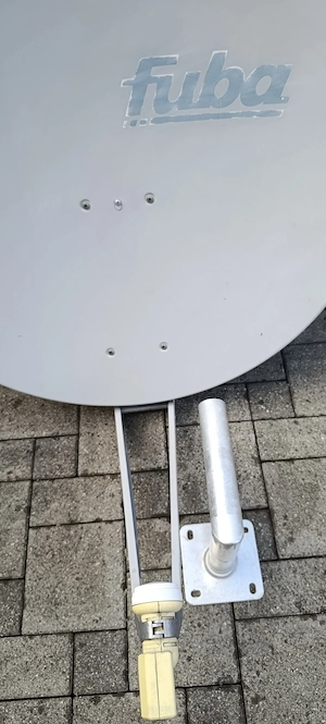 Sat Antenne Fuba 85cm mit LNB Bild 2