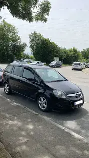 Opel Zafira Bild 2