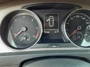 Verkaufe VW Golf 7 Diesel Comfortline, 1,6L TDI, 90PS Bild 3