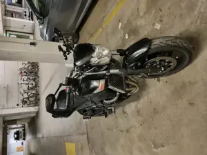 Suzuki GSR 600 Motorrad - Naked Bike Bild 3