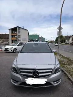 mercedes Benz B180 Bild 4