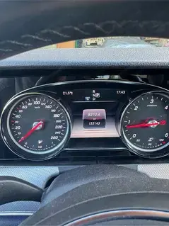 E220d Automatik Bild 4