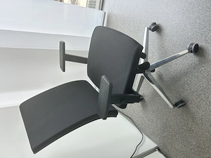 Büroauflösung   diverse Möbel zu verkaufen