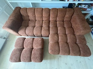 Designer-Sofa in Rostorange   sehr bequem, mit Ottomane Bild 6
