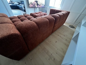 Designer-Sofa in Rostorange   sehr bequem, mit Ottomane Bild 8