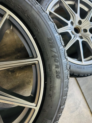 Brock B40 20 Zoll Ferric Grey Matt Porsche Panamera 971 Michelin Bild 9