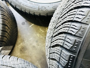 Brock B40 20 Zoll Ferric Grey Matt Porsche Panamera 971 Michelin Bild 4