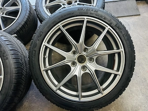Brock B40 20 Zoll Ferric Grey Matt Porsche Panamera 971 Michelin Bild 5