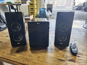 LG Micro HiFi System FA162N   160 Watt, CD, USB, Radio Bild 5