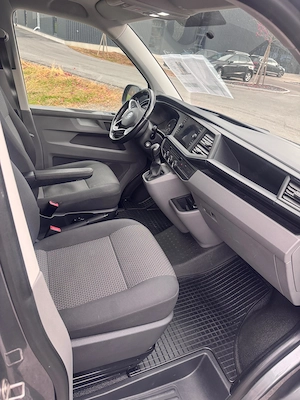 VW Transporter T6 Kastenwagen KR 2,0 TDI 4Motion Bild 6
