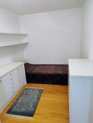 Eigentumswohnung 2 Zimmer möbliert zu verkaufen Bild 13