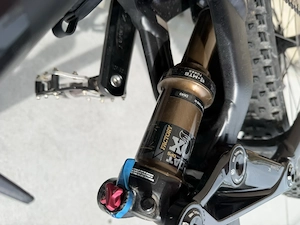 Husqvarna elektro-MTB Mountain Cross 7 - NUR 364 Kilometer! Bild 4