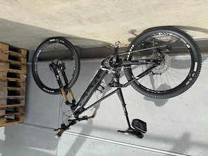 Husqvarna elektro-MTB Mountain Cross 7 - NUR 364 Kilometer!