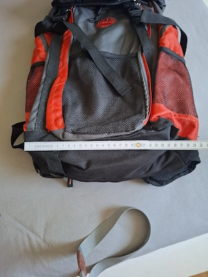 Rucksack mit vielen Fächern  Bild 4