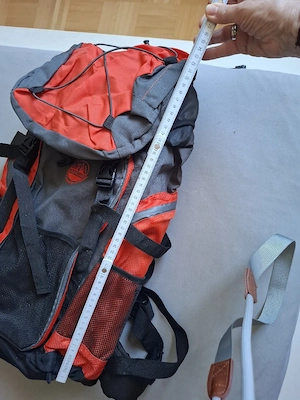 Rucksack mit vielen Fächern  Bild 5