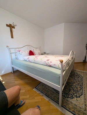 Doppelbett aus lackiertem Eisenrohren  Bild 2