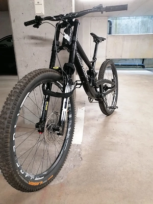 Neuwertiges downhill rabbit bike np4500euro Bild 5