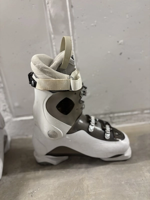 Atomic Skischuhe Damen Bild 2