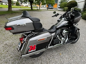 Harley Davidson Road Glide Ultra 103 CUI Bild 2