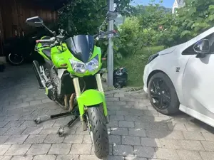 Kawasaki Z1000 Bj 2003 Bild 5