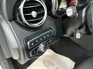 Mercedes C400 AMG Line Bild 7