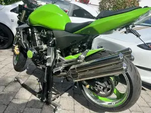 Kawasaki Z1000 Bj 2003 Bild 3