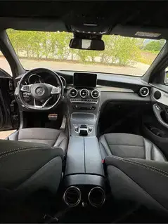 Mercedes-Benz GLC-Klasse 350e  AMG LINE Schwarz Schwarz 20" Felgen SUV  Bild 2