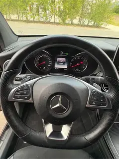 Mercedes-Benz GLC-Klasse 350e  AMG LINE Schwarz Schwarz 20" Felgen SUV  Bild 6