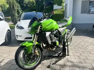 Kawasaki Z1000 Bj 2003 Bild 2