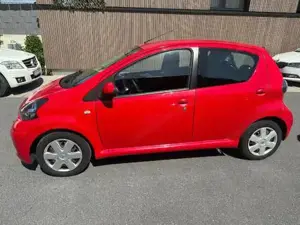 Toyota Aygo Bild 2