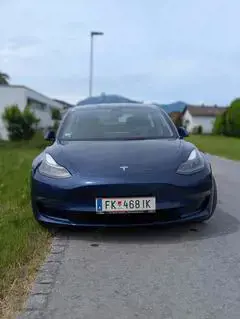 Tesla Model 3 Bild 3