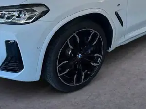 BMW X4 M40 i /PANO-DA/AHK/LED/21Z/M-SITZE/ 265 kW (360 PS), Automatik, Allrad Bild 6