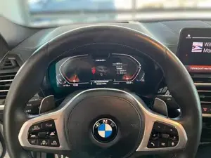 BMW X4 M40 i /PANO-DA/AHK/LED/21Z/M-SITZE/ 265 kW (360 PS), Automatik, Allrad Bild 8