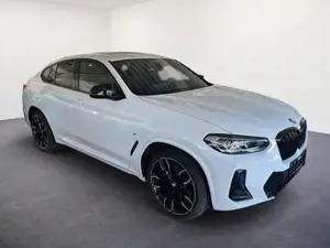 BMW X4 M40 i /PANO-DA/AHK/LED/21Z/M-SITZE/ 265 kW (360 PS), Automatik, Allrad Bild 2