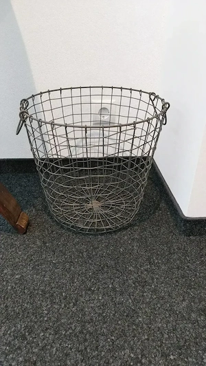 Korb 33cm hoch noch nie gebraucht