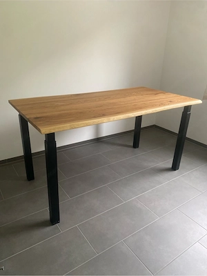 Schreibtisch 1,5m x 0,8m Massivholz