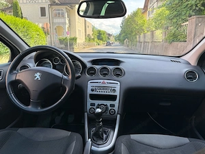 Peugeot 308 1.6 Hdi  Bild 4