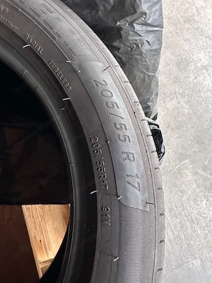 Michelin Primacy  205 55R17 Sommerreifen  Bild 2