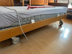 Pflegebett  Bild 3
